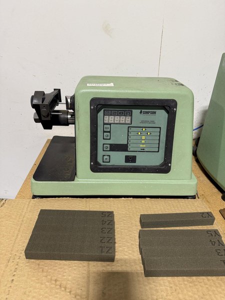 2021 ExOne type S-MaX 2.0 furan sand printer s/n 020.0227, rated at 400 volt, with traveling table type JB s/n 401.0342, sand transporter typeSC s/n 408.0687, 1800 x 1000 x 700 mm build box, up to 125/l/h per hour, S-Max pro software and controls