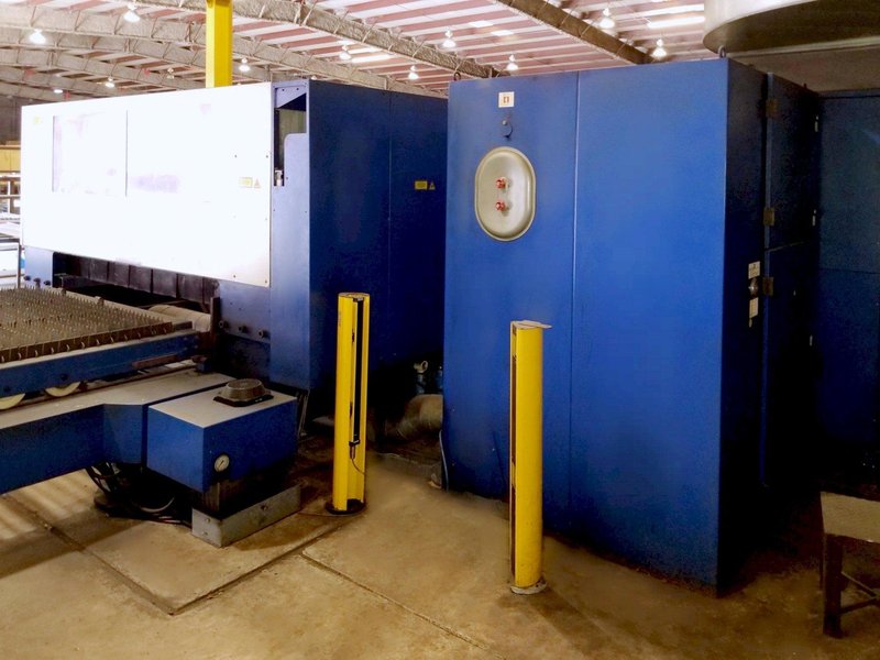 Trumpf Trumatic L3030 (2006) w/Rotolas Tube Cutting