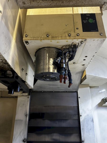 Hyundai Wia F650 CNC Vertical Machining Center For Sale, 2015