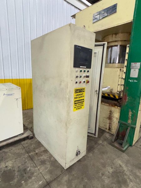 660 TON SUTHERLAND MODEL #HD1 HYDRAULIC 4 POST GUIDED RAM PRESS 15&quot; STROKE: YOBRO #24088