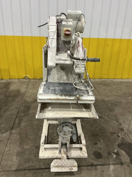 7.5 HP X 20" MK WET BRICK AND BLOCK SAW: YOBRO #25031