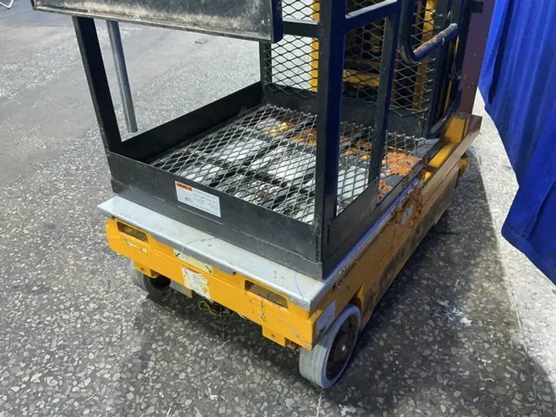BIL-JAX 450 LBS ELECTRIC STOCK PICKER  -  ESP19