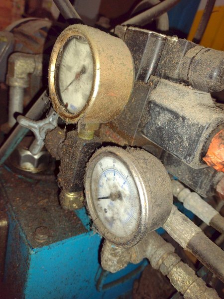 FMS (FREEDOM MILL SYSTEMS) MODEL HSW-130 HYDRAULIC COIL HOLD DOWN ARM: YOBRO 24898