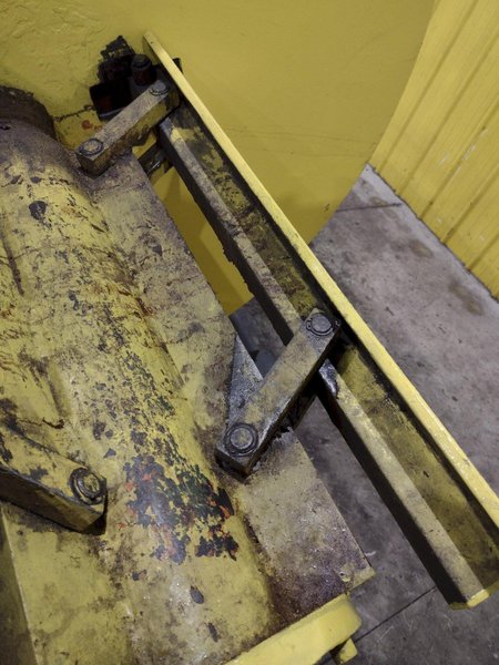 8,000 LBS X 24" COE MODEL #CPR-DE DOUBLE END PULL OFF COIL REEL UNCOILER: YOBRO #24985