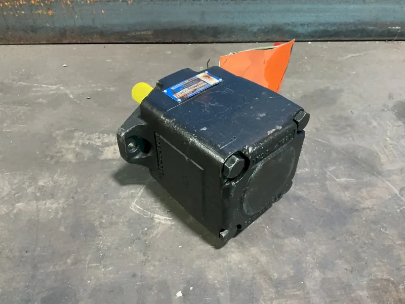 DENISON HYDRAULICS HYDRAULIC PUMP   -  7DS-B38-1801-A100