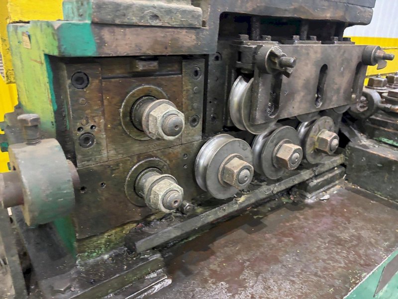 12 ROLL SHUSTER 2-PLANE WIRE &amp; BAR POWERED STRAIGHTENER: YOBRO #23877