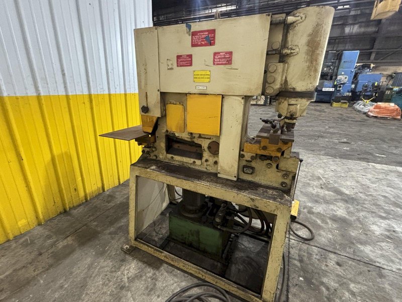 55 TON GEKA MODEL #HYDRACROP-50 DUAL STATION HYDRAULIC IRONWORKER: STOCK #23740