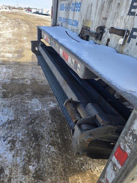 Freightliner M2 Straight Box Truck – Expeditor w/ Liftgate, 2015