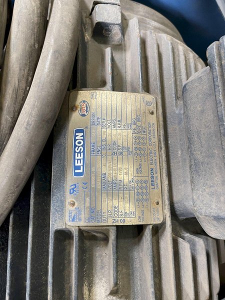 Processing equipment 25hp portable vacuum s/n 3373