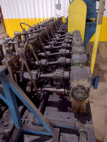 16 STAND X 1.5&quot; X 6&quot; VAN HUFFEL ROLLFORMER: STOCK #10499