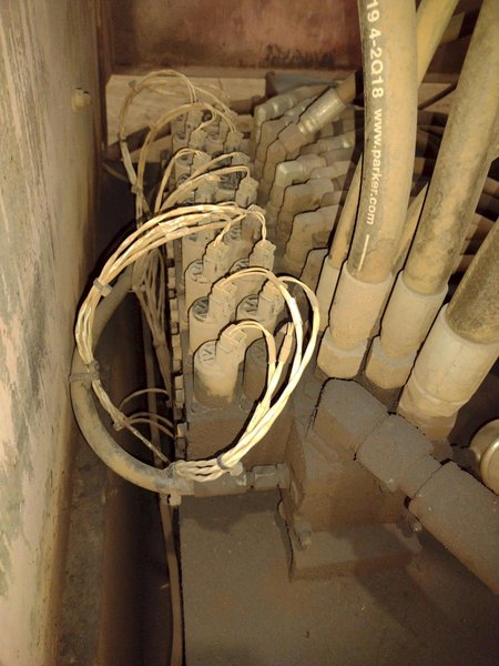 10' X 1" MONTGOMERY MODEL #4R-120100 4-ROLL HYDRAULIC PLATE BENDING ROLL: STOCK #17021