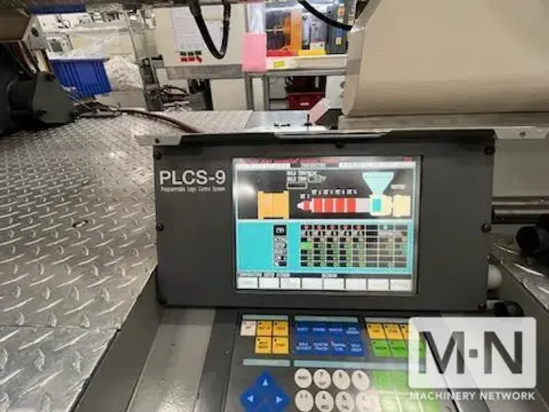 200 TON 13.2 OZ TOYO MODEL TM-200H INJECTION MOLDING MACHINE MFG 2000