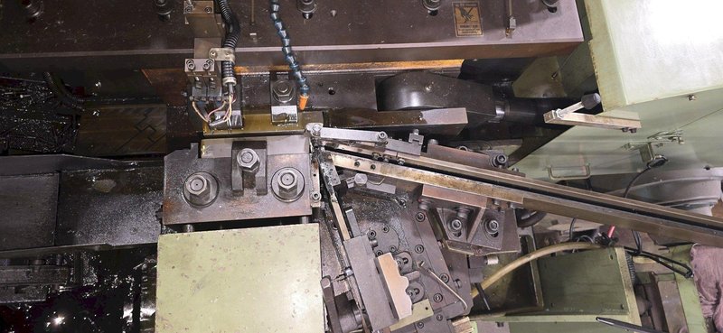 Sanmei THI-12R Incline Thread Roller