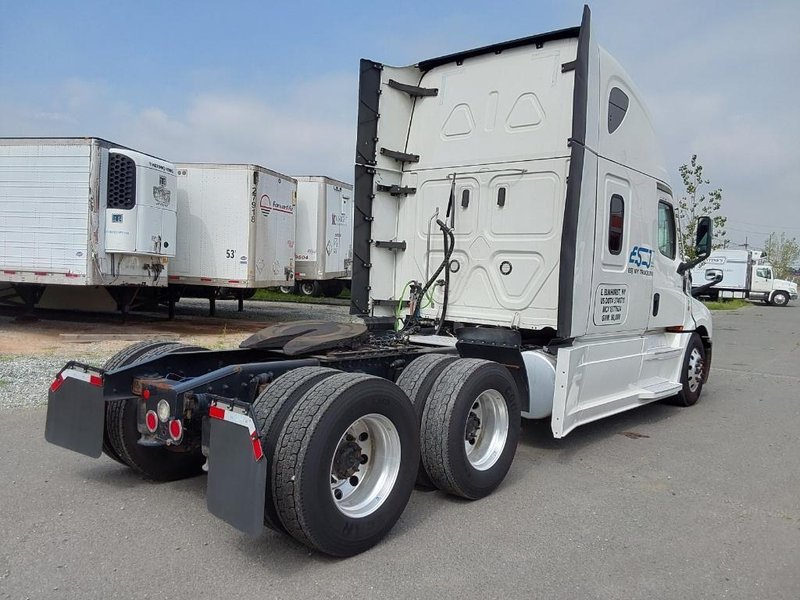 2021 Freightliner Cascadia 3AKJHHDR3MSMF6088
