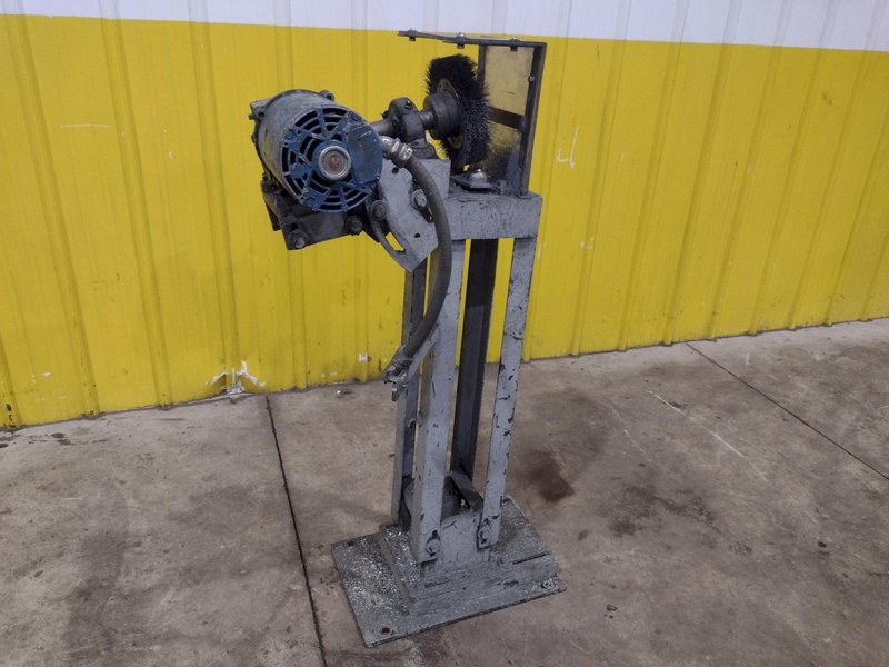 BRUSH DEBURRING MACHINE: YOBRO #25312