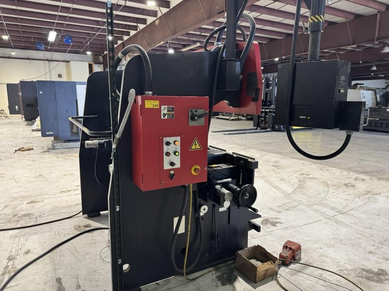 50 Ton x 6.5′ Amada RG-50 D-9E Hydraulic CNC Press Brake, 2001