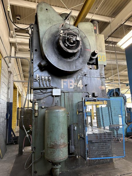 400 TON VERSON 400 GAP FRAME PUNCH PRESS.STOCK #0631222