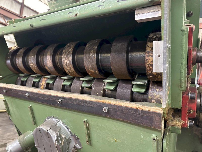 220 HP WILLIAMS CRUSHER: STOCK #77697