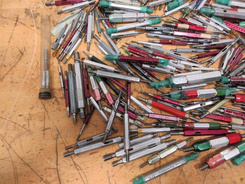 Threaded ID Go/No-Go Gauges, Standard SAE Sizes from 1/72 - 9/16"- Auction Item