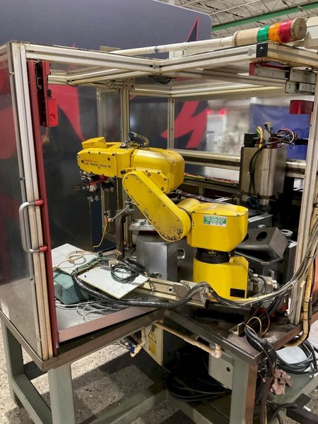 ROBOTIC WASH CELL WITH FANUC LR MATE 200IB/ RJ3ib MATE CONTROLLER