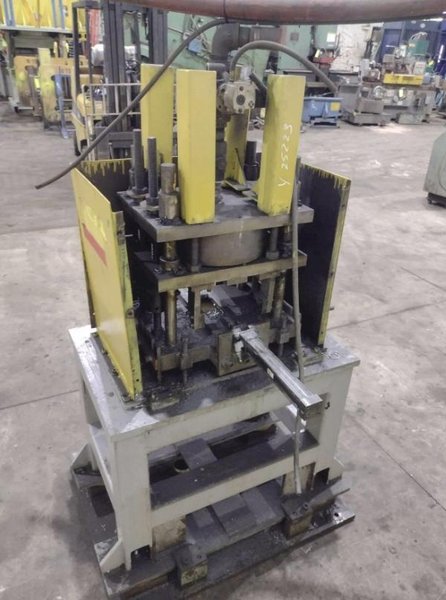 7 TON AIRAM ARDCOR PNEUMATIC 4-POST CUTOFF PRESS. STOCK # 0537226