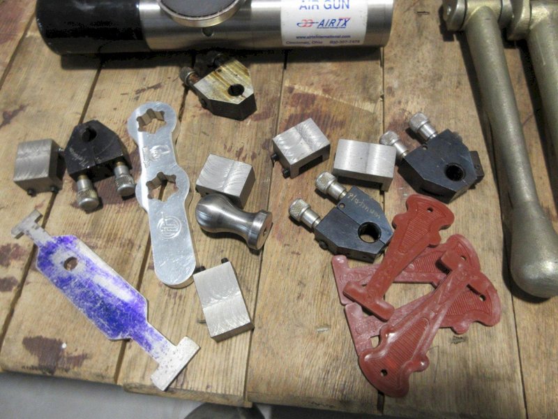Machine Accessories Assorted, 5C Collet Fixture, Small Tail Stock, Vise and Quill Stops, Kurt Vise Handles and Other- Auction Item