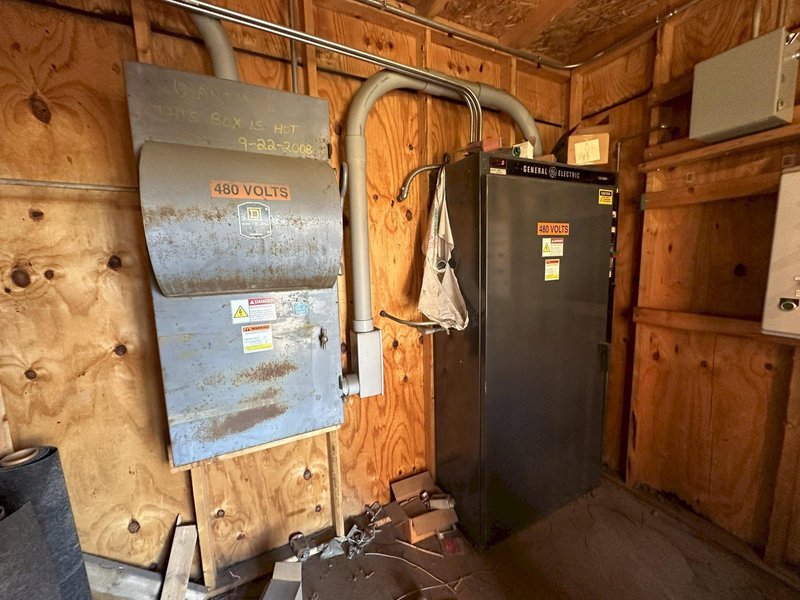 300 HP DUST COLLECTOR: STOCK #21213