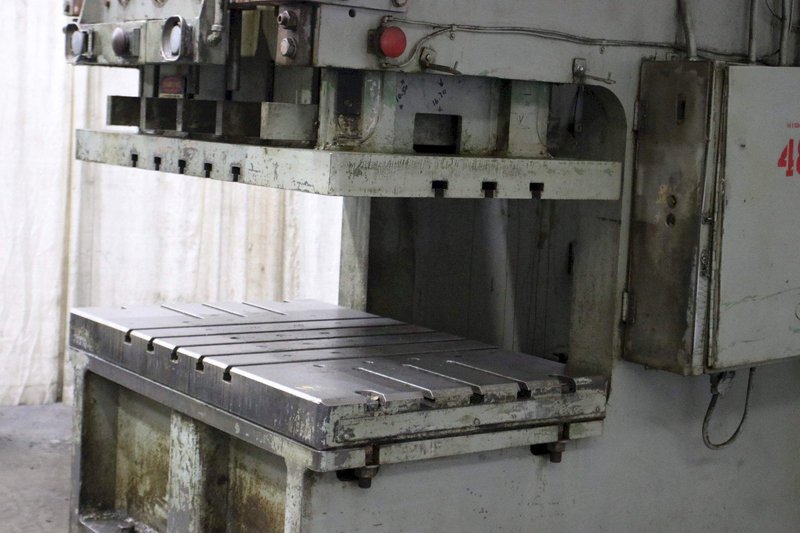 150 TON NIAGARA MODEL #SG2-150-60-36 DOUBLE CRANK GAP FRAME PRESS: STK