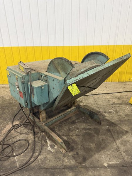 4,500 LBS ARONSON MODEL #HD45A WELDING POSITIONER: YOBRO #24779