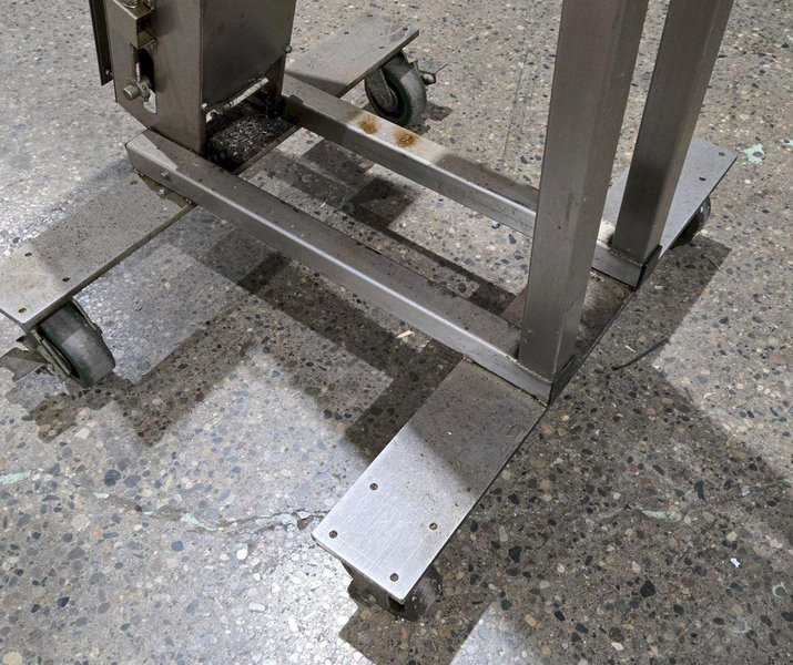 AUTOMATIC FEEDER 14-14191 VERTICAL CONVEYOR 36″ * 96″ USED