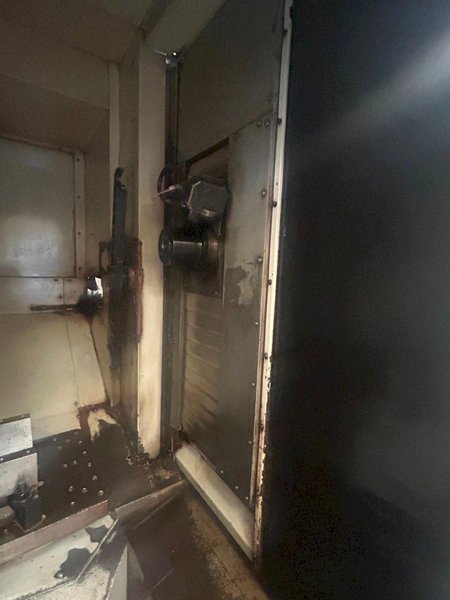 Haas EC-300 300mm CNC HMC, 2006 – Through Spindle Coolant, 8K Spindle