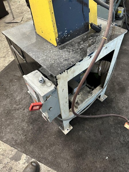 8" KALAMAZOO VERTICAL BELT GRINDER: STOCK #77890