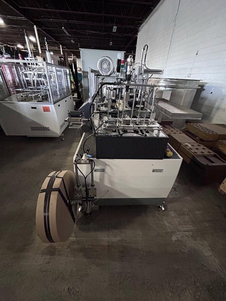 Feisi FS-MM02 Automatic Paper Bowls Making Machine, 2022