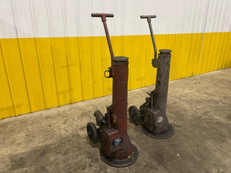 (2) 100 TON DUFF NORTON MODEL #144-CMJ AIR MOTOR JACKS, 30&quot; LIFT: YOBRO #24192