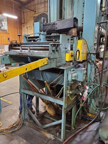 300 TON HEIM STRAIGHT SIDE DOUBLE CRANK PRESS: STOCK # 72840