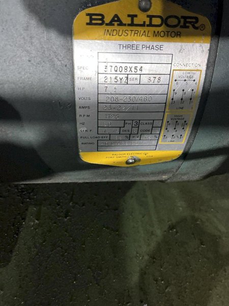 30" X 60" FOX VERTICAL HYDRAULIC BALER: YOBRO #24940