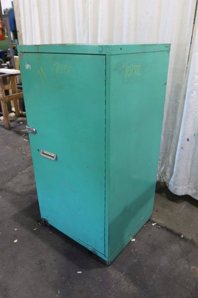 11 DRAWER NUE-ERA VIDMAR STYLE CABINET: STOCK #65224