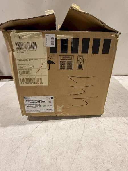 SIEMENS 1FT6084-8AF71-4AA5 SERVO MOTOR NEW WITH BOX