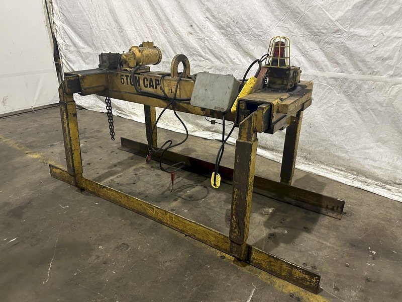 10,000 LB X 84" X 16"- 48" WIDE CALDWELL POWERED ADJUSTABLE SHEET LIFTER. STOCK # 1163823