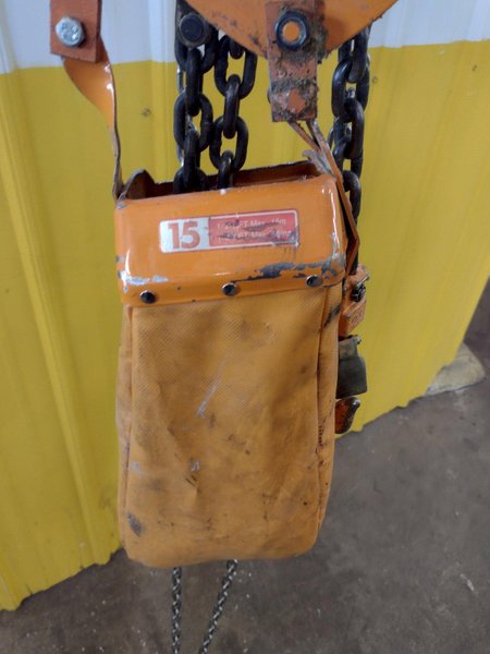 2 TON (4000 LBS)  HOIST WITH MANUAL TROLLEY: STOCK #16533