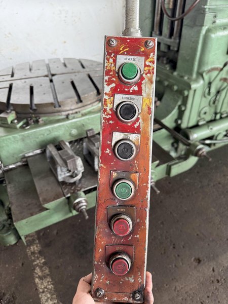 36" ROCKFORD MODEL SL HYDRAULIC VERTICAL SLOTTER WITH TOOLING. STOCK # 0668025