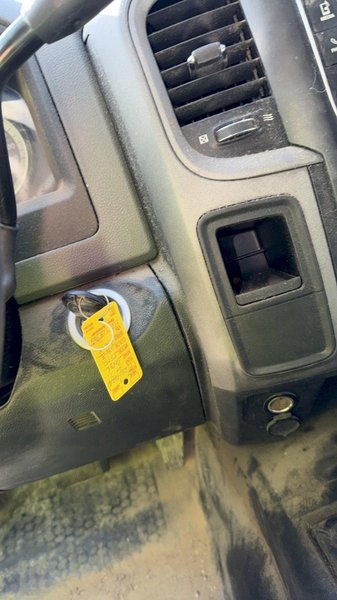 2017 Ram 3500 SRW Crew Cab Pickup – 4×4 Heavy Duty Truck, Cummins Diesel, Long Bed, Single Rear Wheel, Towing Package