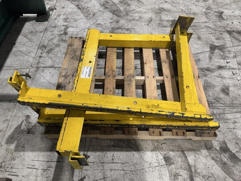 10′ X 1/4″ Piranha Model M1/4-10 Hydraulic Shear
