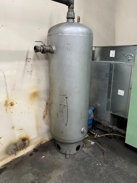 Sullair LS-16-75/A 75 HP Rotary Screw Air Compressor with Receiver Tank- Auction Item