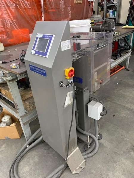 METTLER-TOLEDO COIN COUNTING AND WEIGHING MACHINE (14425)