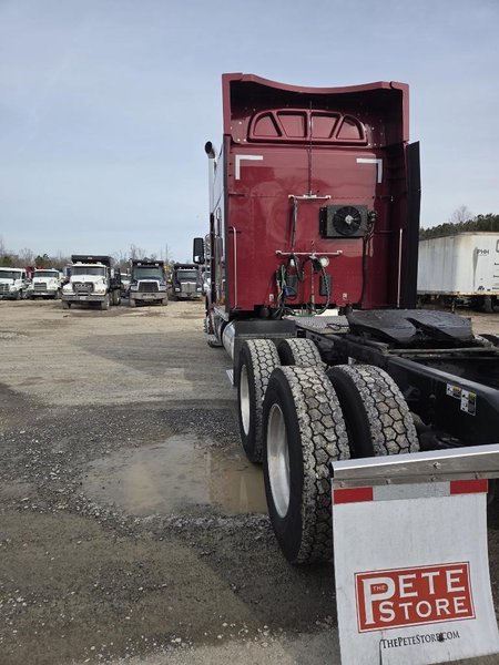 2022 Peterbilt 567 804174