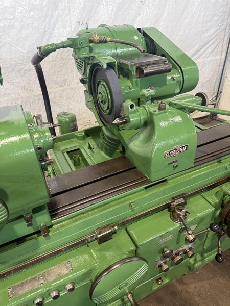 18" X 36" CINCINNATI UNIVERSAL CYLINDRICAL GRINDER. STOCK # 0779425