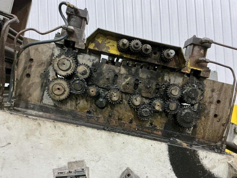 30,000 LBS X 36" PERFECTO COIL FEED LINE, COIL REEL UNCOILER &amp; STRAIGHTENER: YOBRO #24871