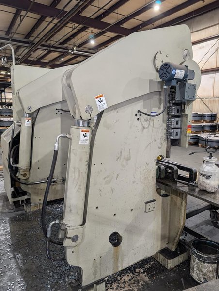250 Ton x 8′ Accupress 72508 CNC Press Brake, 2023 – ETS Control
