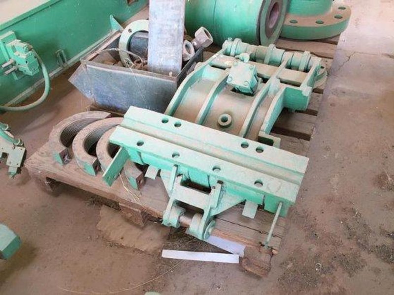 700 Ton LOEWY EXTRUSION HYDROPRESS Sock # 14228